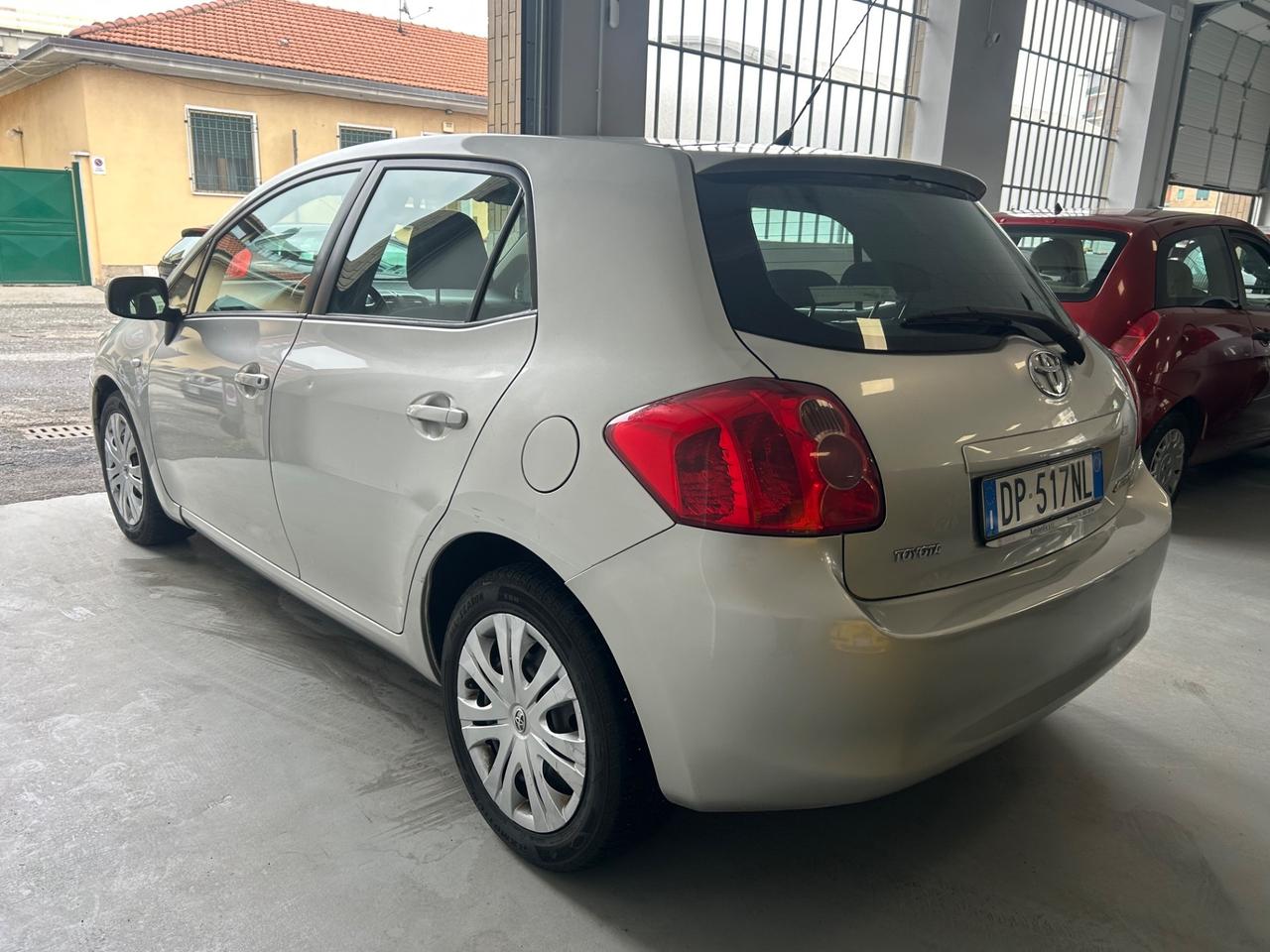 Toyota Auris 1.4 D-4D 5 porte Sol