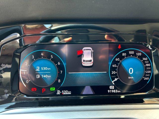 VOLKSWAGEN Golf 1.5 TGI DSG Life