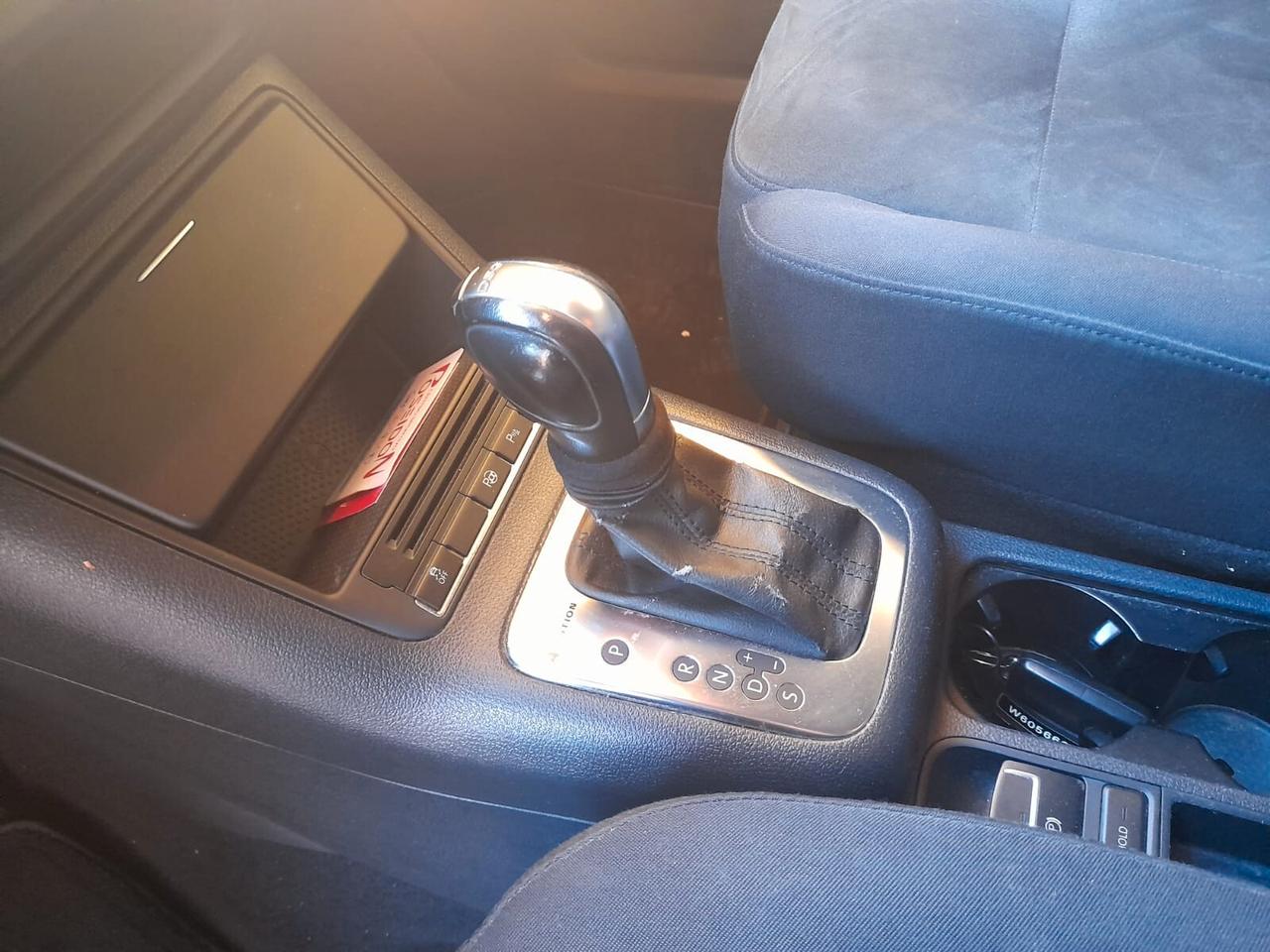 Volkswagen Tiguan 2.0cc diesel 12 mesi garanzia-2012