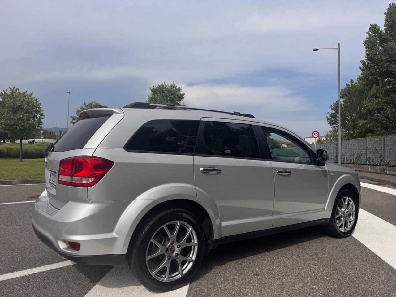 Fiat Freemont 2.0 diesel, 7 posti, automatico, 165.000 km, anno 2015