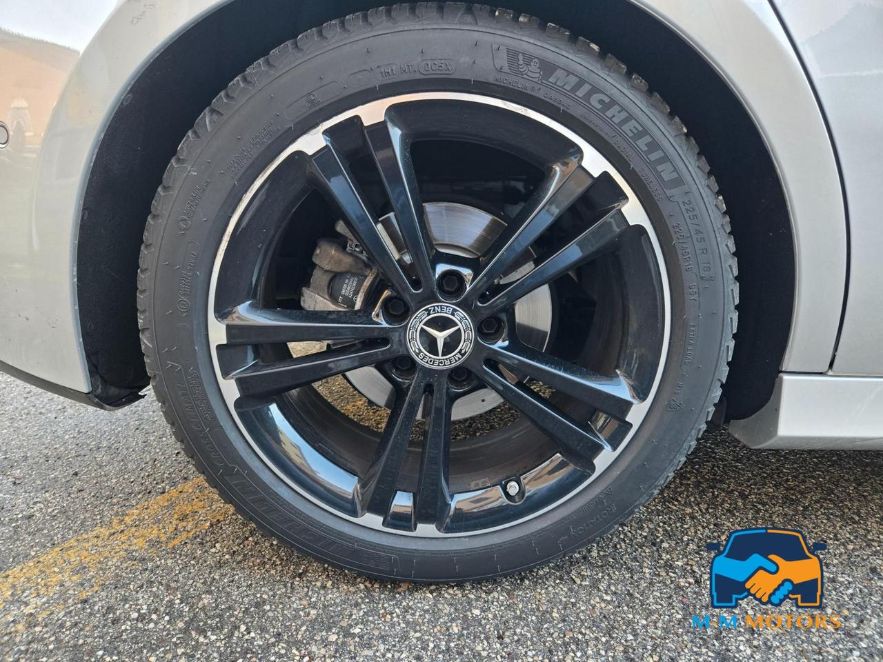 Mercedes A 180 Premium AMG Line