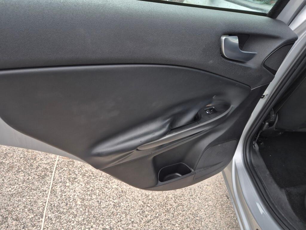 Alfa Romeo Giulietta 1.6 JTDm-2 NAVI LED