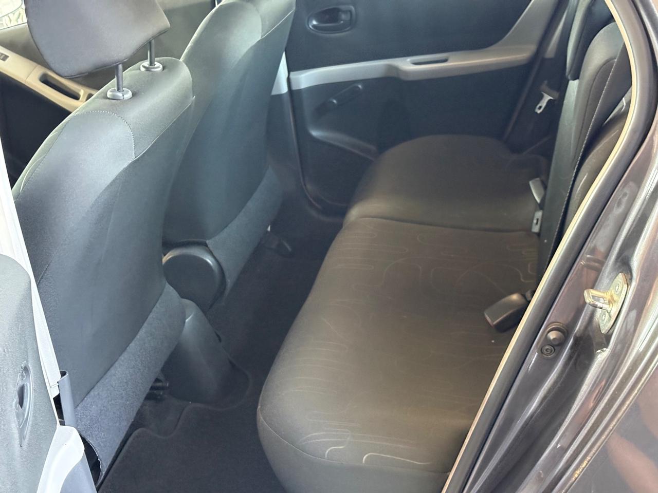 Toyota Yaris 1.0 5 porte Sol