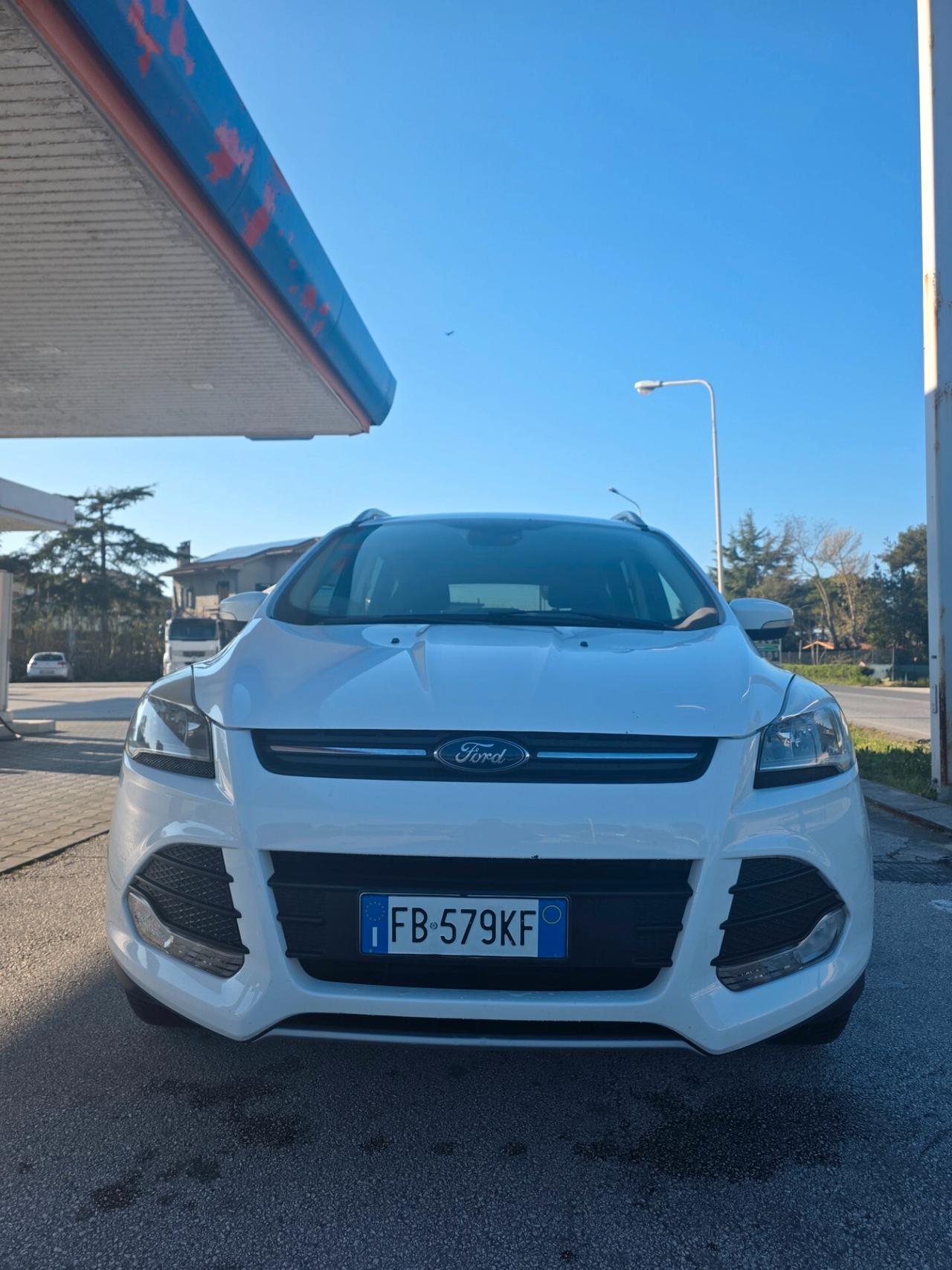Ford Kuga Titanium km certificati