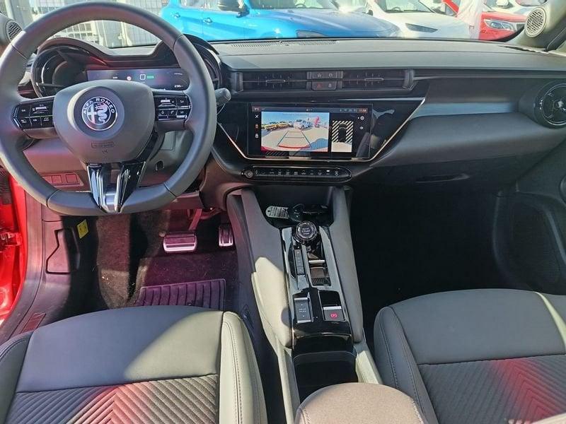 Alfa Romeo Junior BEV 156CV/115kW elettrica SPECIALE