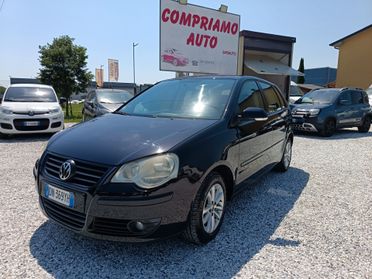 Volkswagen Polo 1.2/70CV 12V 5p. United