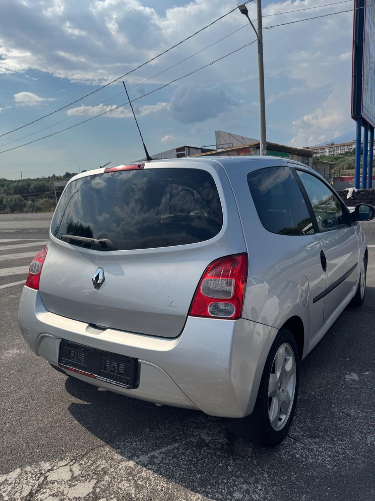 Renault Twingo 1.5 dCi 65CV Initiale