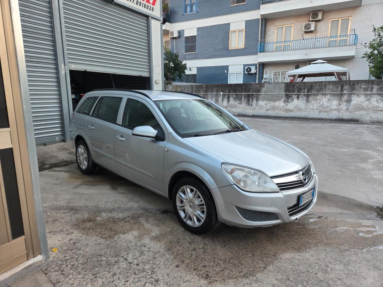 Opel Astra 1.7 CDTI 110CV Station Wagon Enjoy
