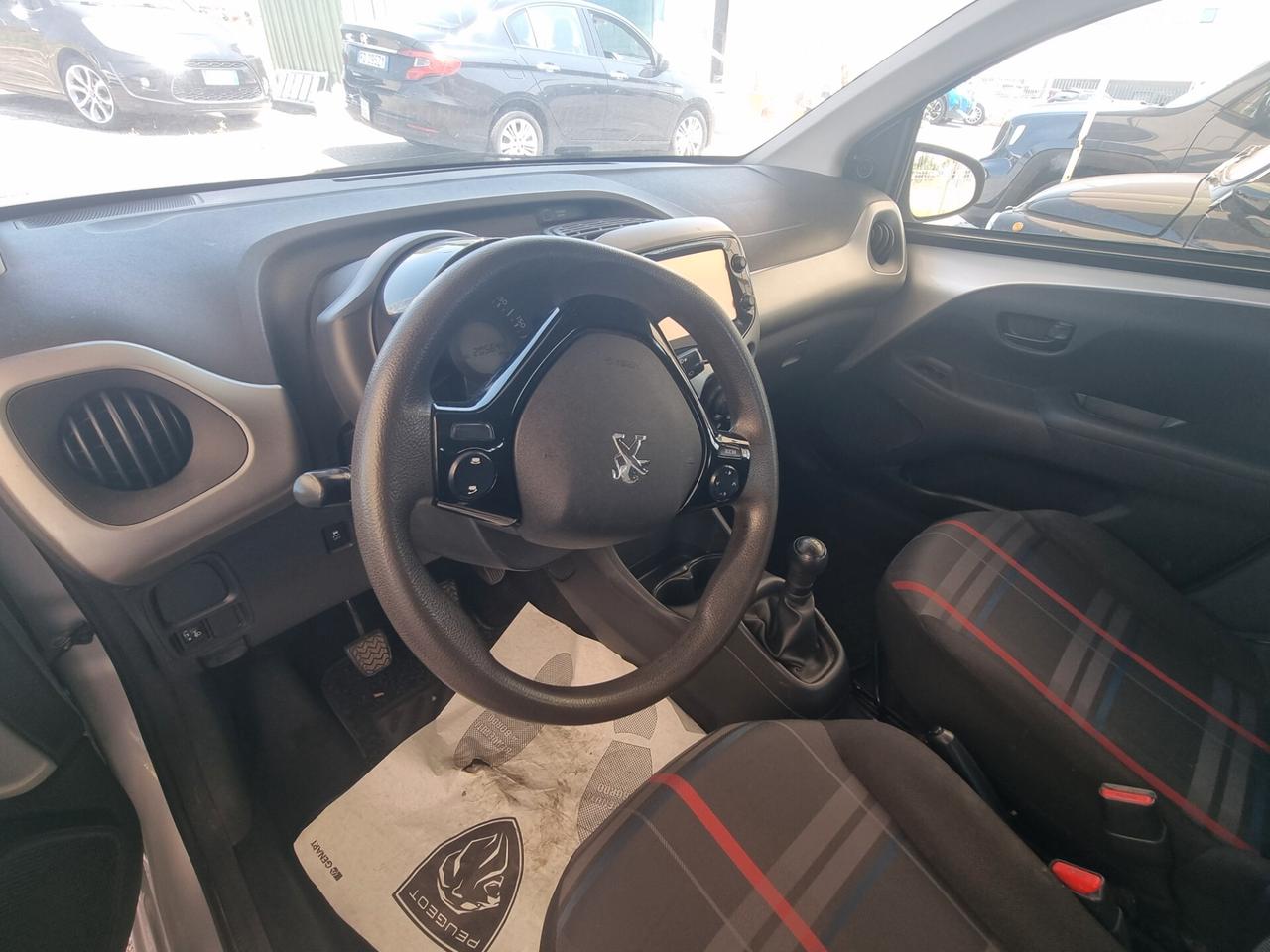 Peugeot 108 VTi 68 5 porte Active TOP!