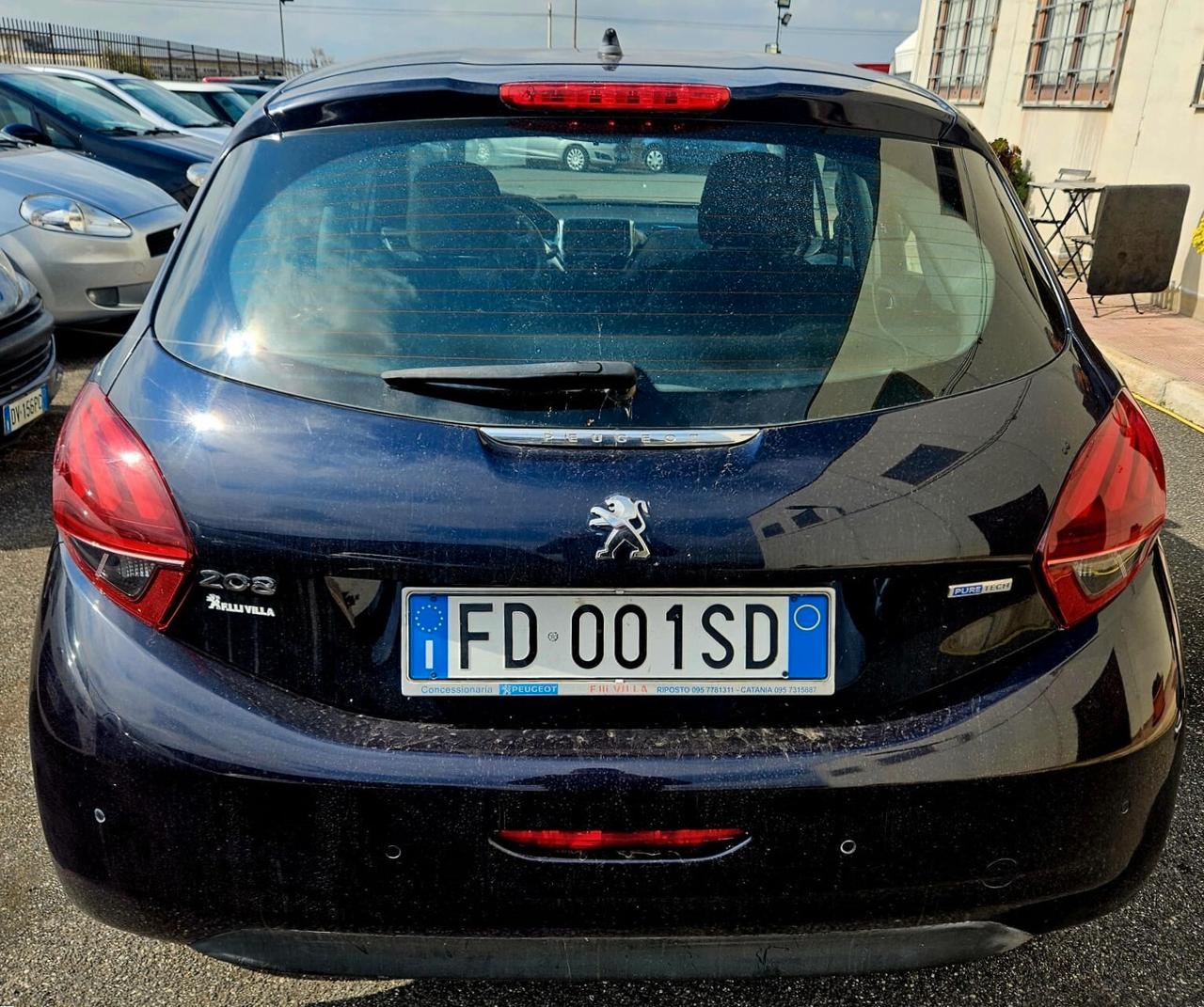 Peugeot 208 PureTech 82 5 porte Allure