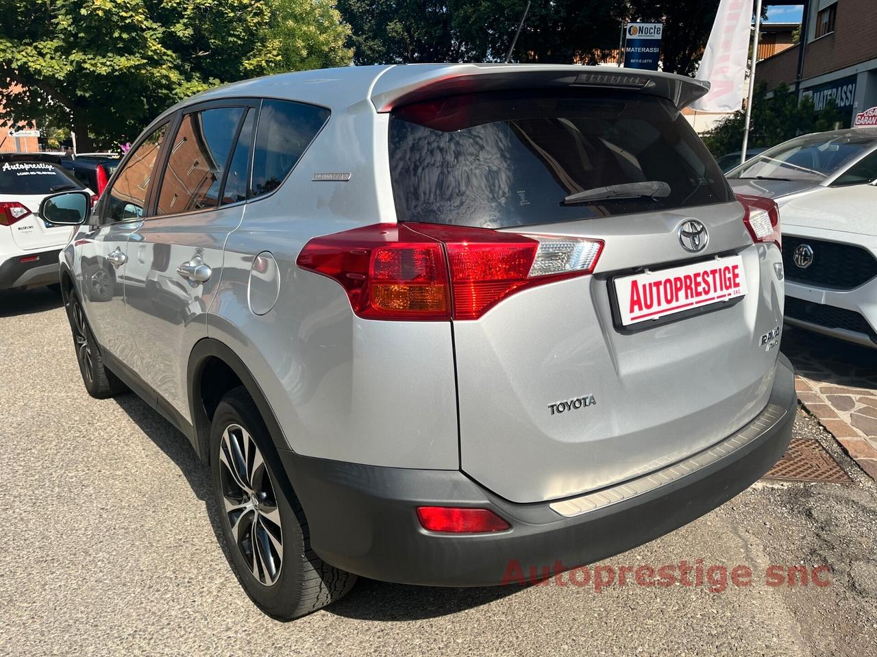 Toyota RAV 4 RAV4 2.2 D-CAT A/T 4WD 20TH ANNIVERSARY