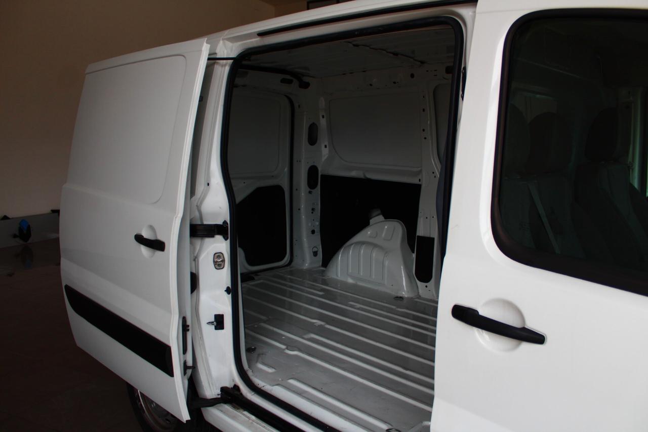 Peugeot Expert 2.0 HDi 125CV FAP PC-TN 10Q FURGONE