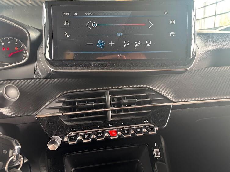 Peugeot 208 1.2 75CV NEOPATENTATI