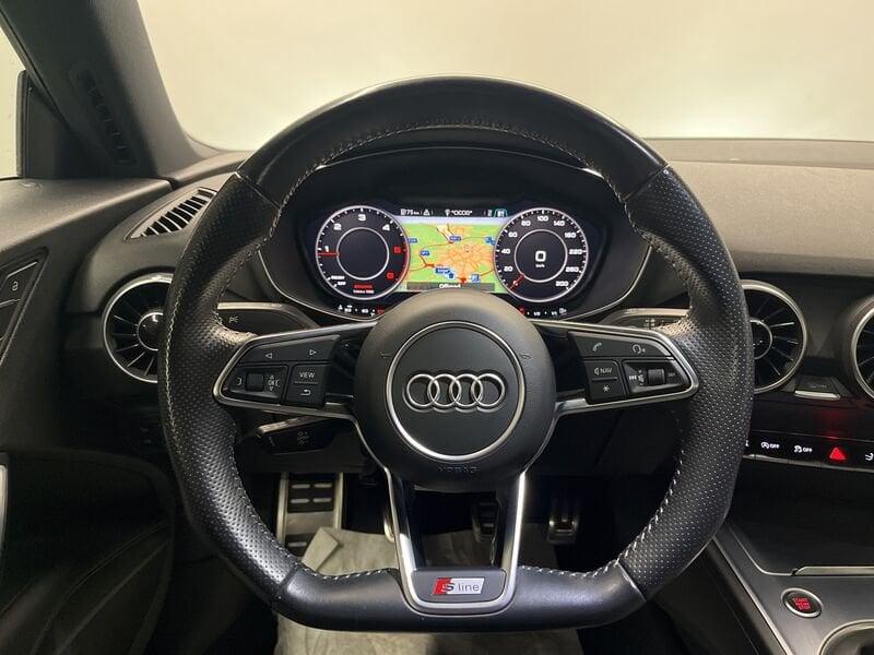 Audi TT COUPE' 2.0 TDI ULTRA Q.S-TR