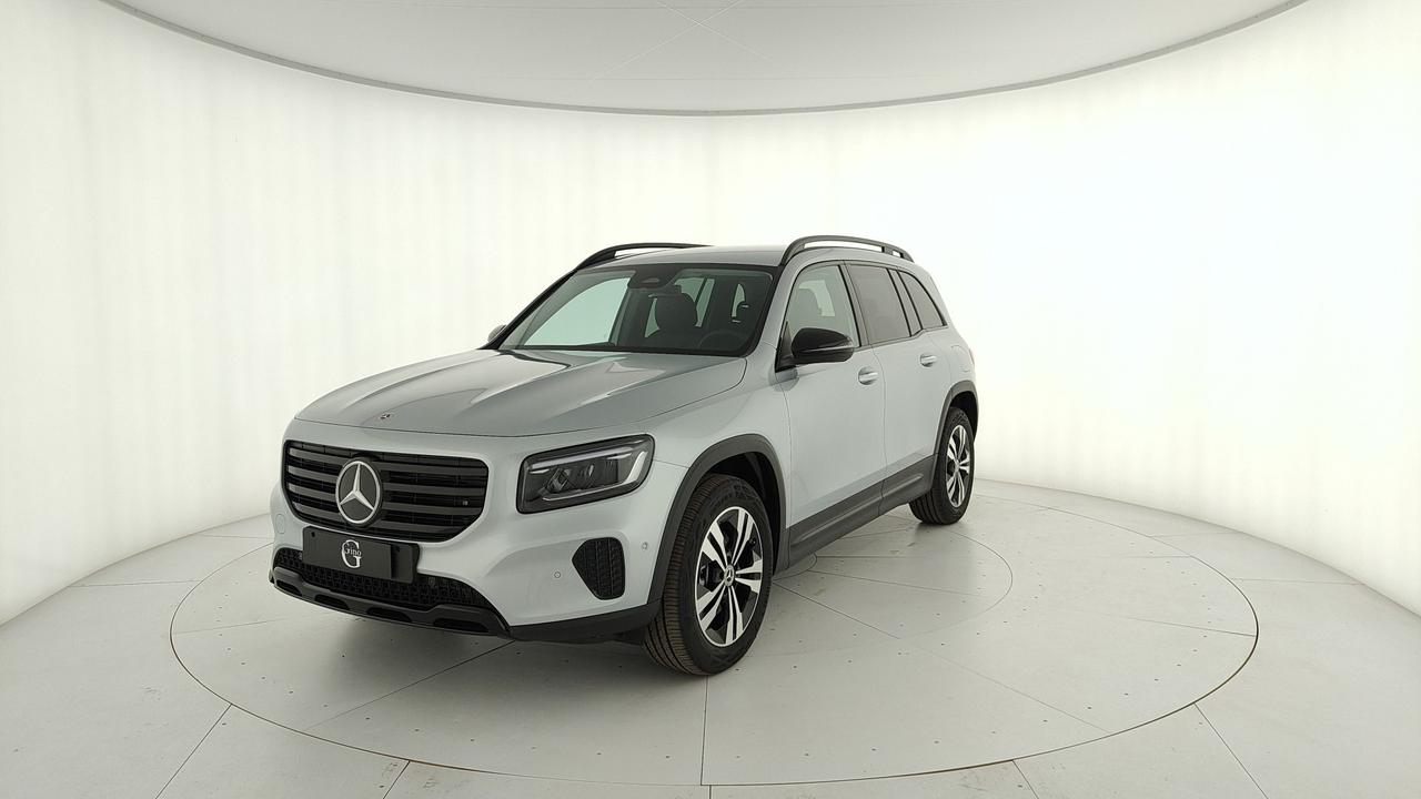 Mercedes-Benz GLB 200 d