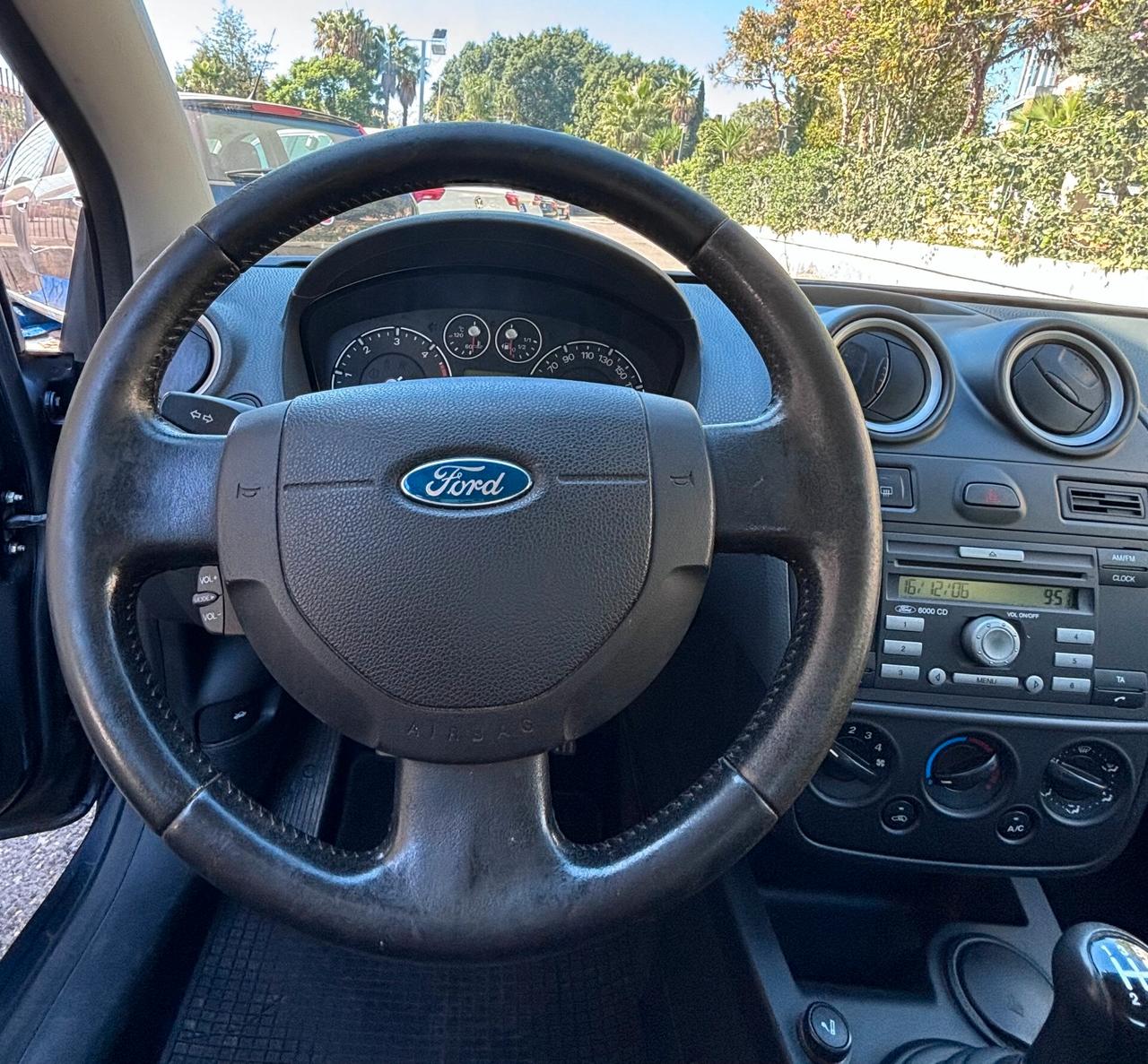Ford Fiesta 1.6 TDCI 90CV 5porte DPF Titanium