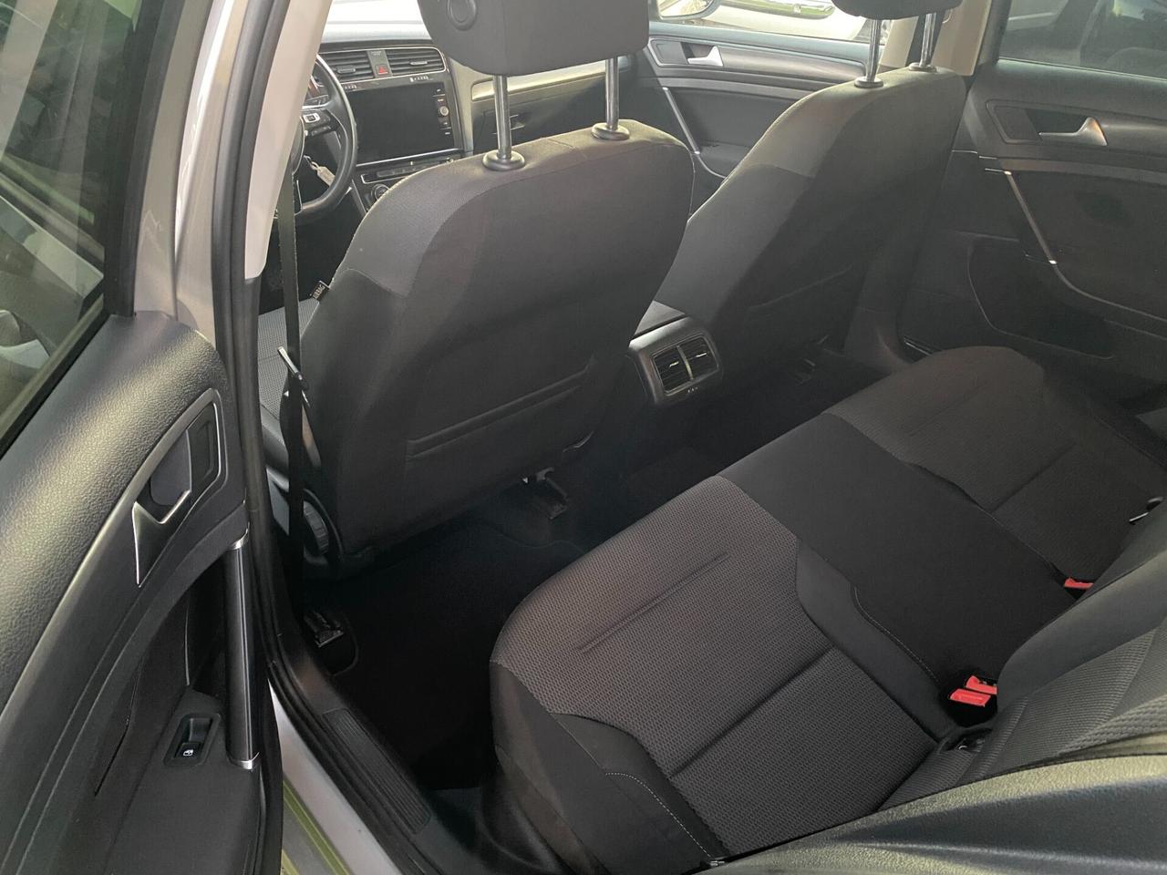 VOLKSWAGEN - Golf - 1.6 TDI 115CV 5p. Business BMT