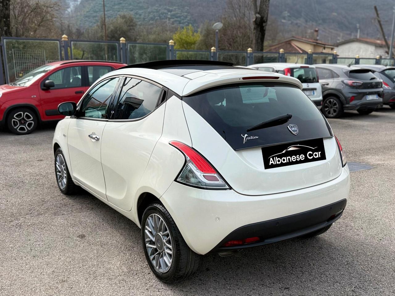 Lancia Ypsilon 1.2 69 CV S&S Platinum