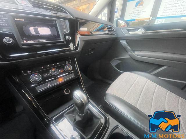 VOLKSWAGEN Touran 2.0 TDI 150 CV 7 posti