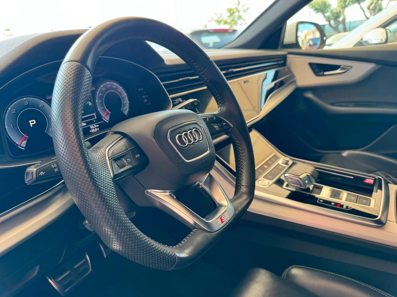 Audi Q8 50 TDI 286 CV quattro tiptronic Sport