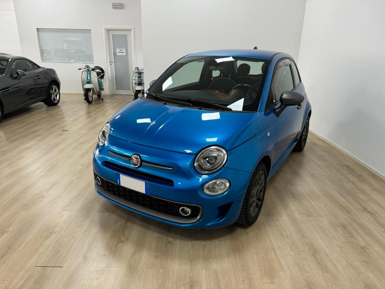 Fiat 500 1.0 Hybrid Lounge **** NEOPATENTATI****