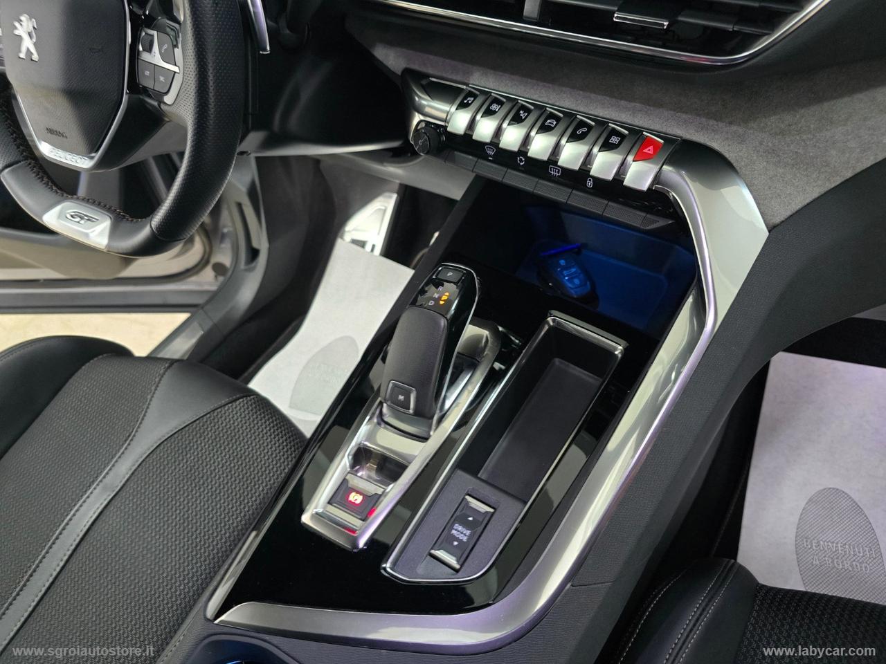 PEUGEOT 3008 BlueHDi 130 S&S EAT8 GT