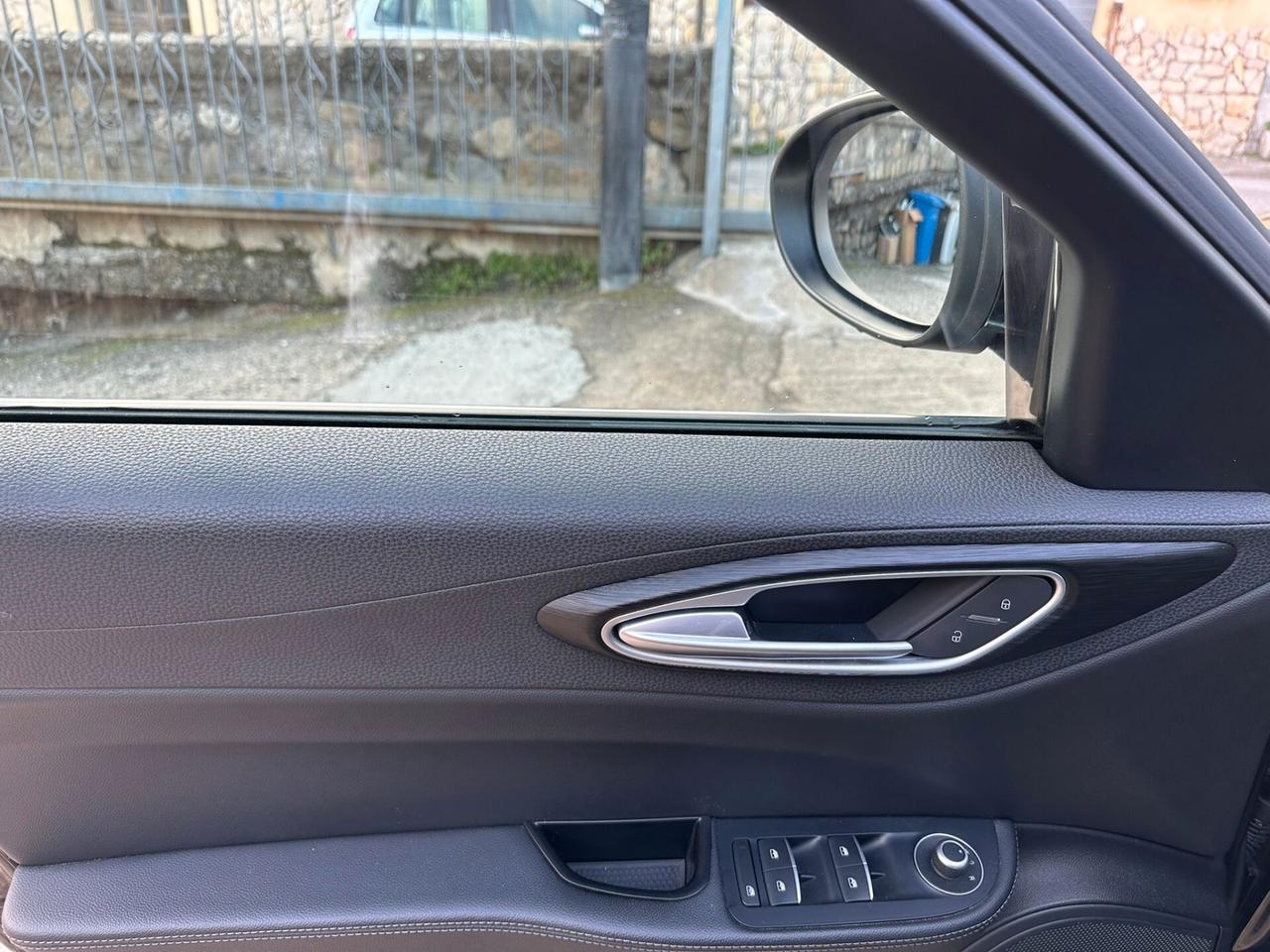 Alfa Romeo Giulia 2.2 Turbodiesel 180 CV Business Sport