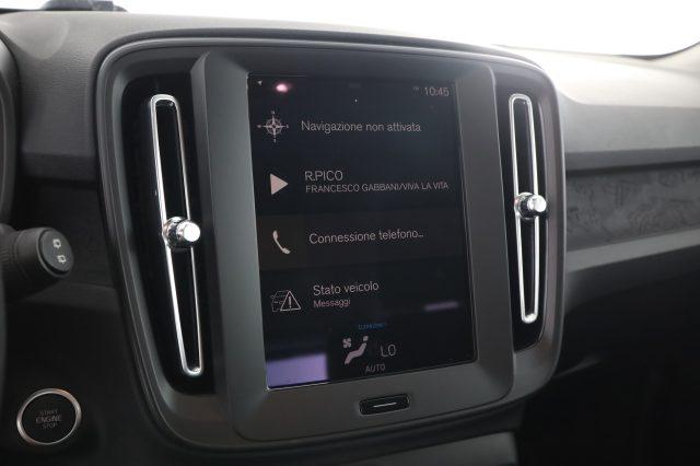 VOLVO XC40 XC40 T2 Geartronic Momentum Core