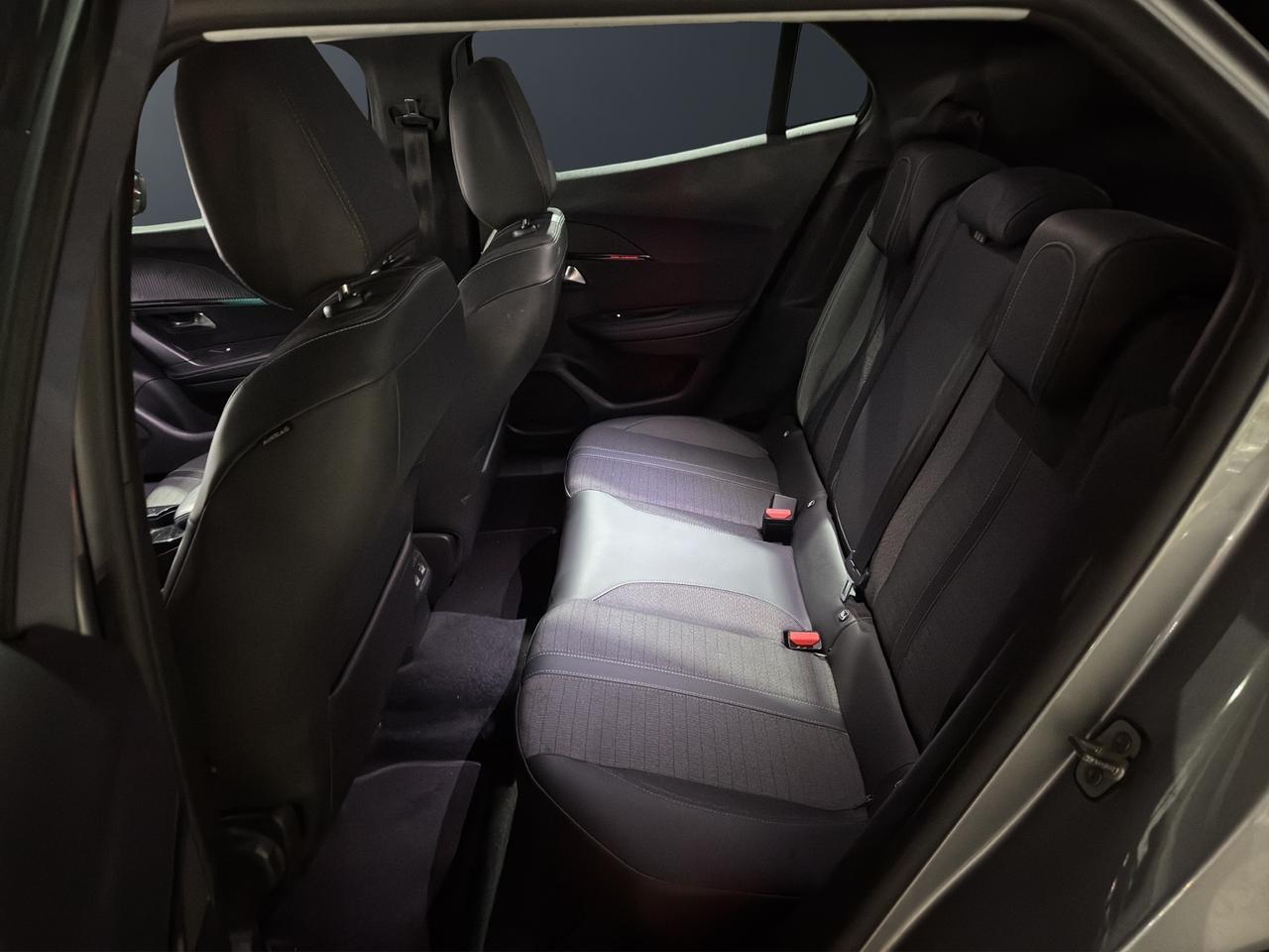 PEUGEOT 2008 BlueHDi 130 S&S AUT. ALLURE - MY21