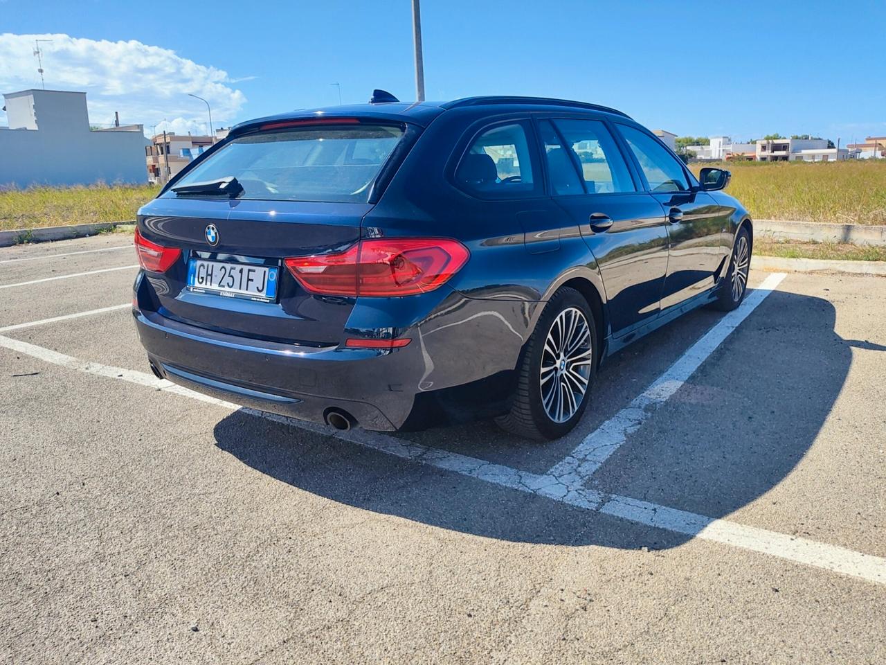 Bmw 520 d SportLine 190cv TETTO PELLE VIRTUAL