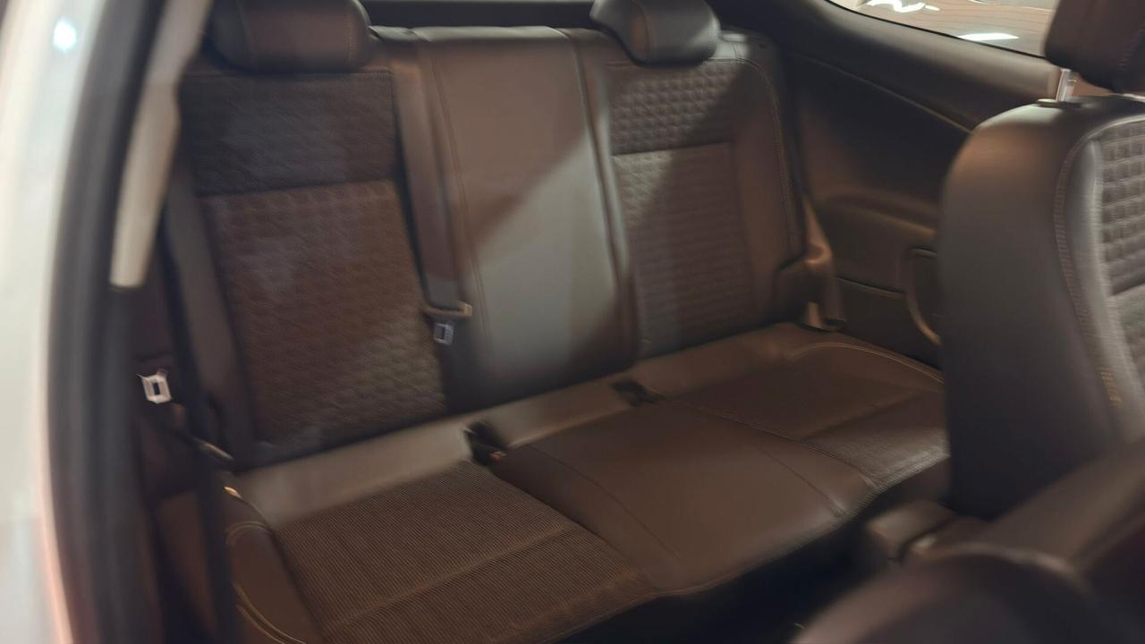 Opel Astra GTC 1.4 Turbo 120CV S&S 3 porte Cosmo