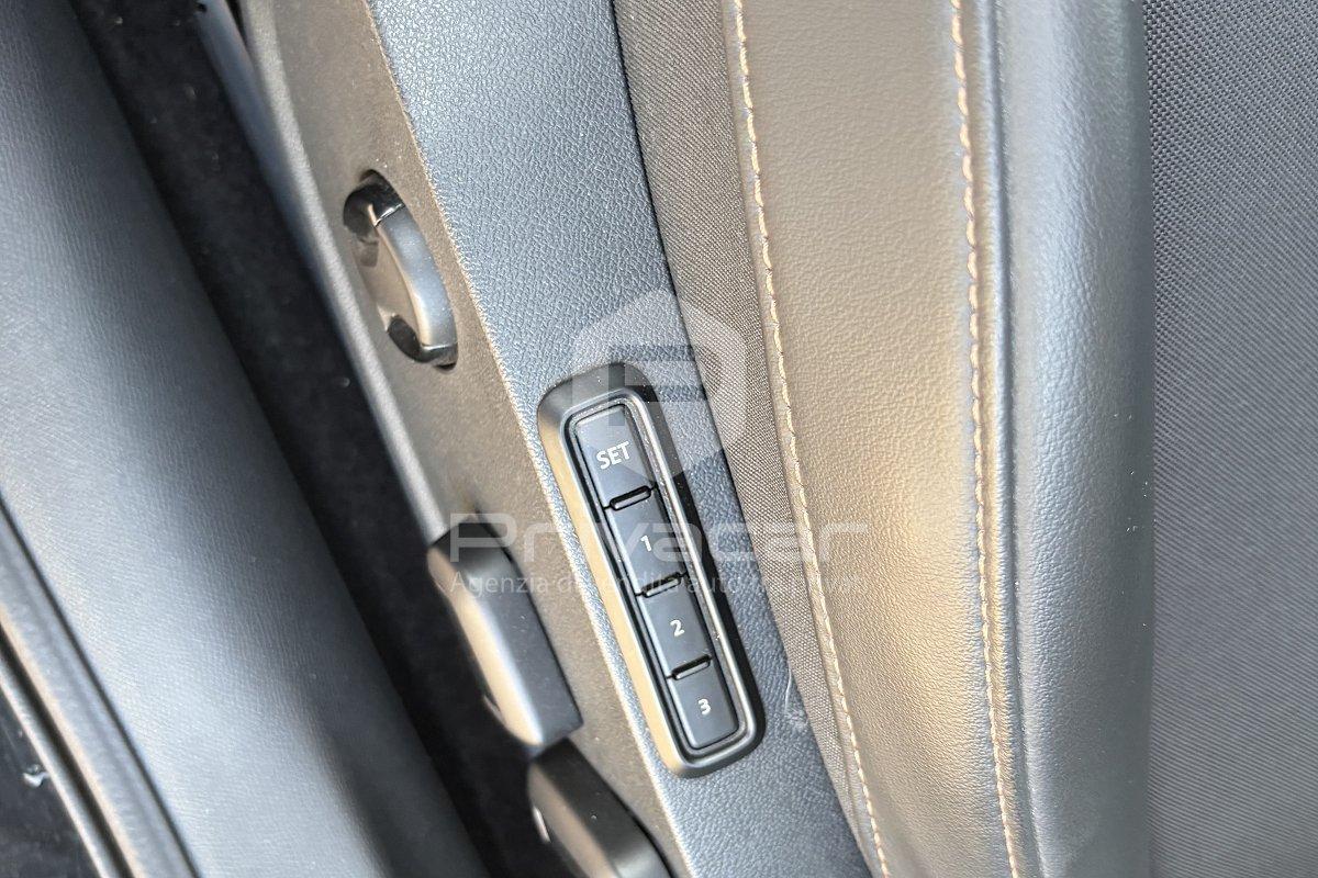 CUPRA Leon Sportstourer 1.5 Hybrid 150 CV DSG