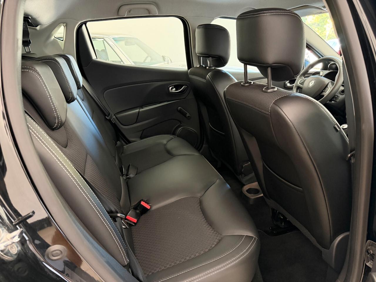 Renault Clio dCi 8V 90 CV 5 porte Moschino OK NEOPATENTATI