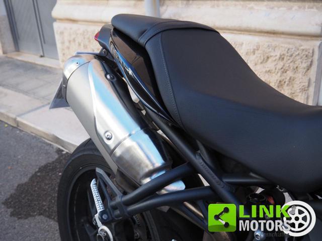 TRIUMPH Speed Triple 1050 ++ ? 96,00 al mese++