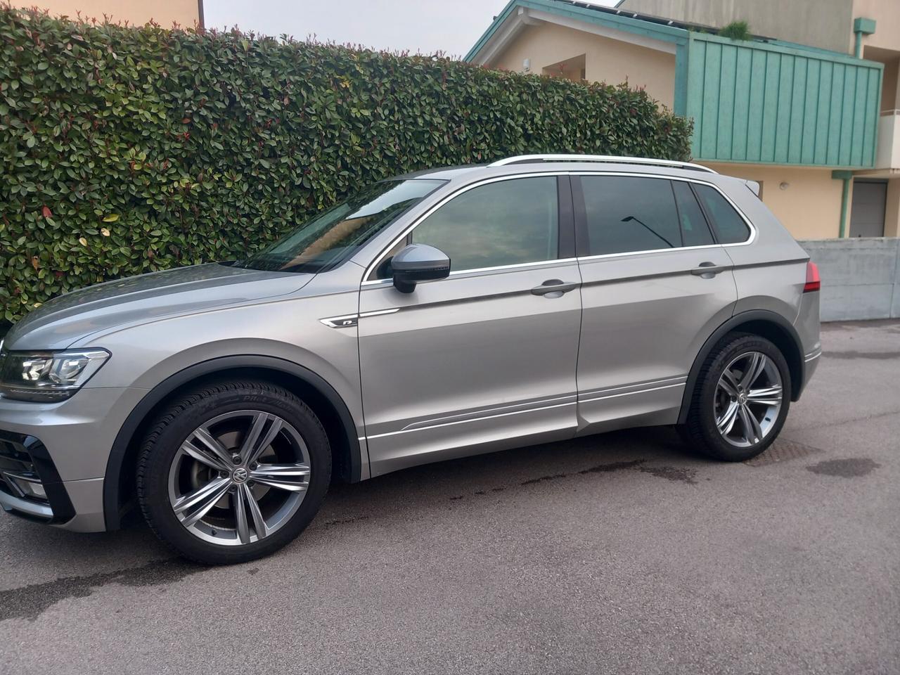 Vw Tiguan 1.5 Tsi 150 cv R line DSG tua a € 312 mese