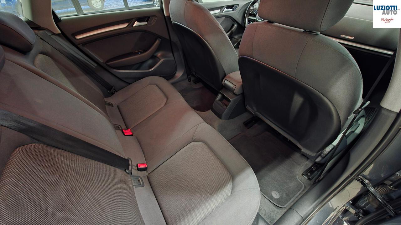 Audi A3 SPORTBACK 1.6 TDI BUSINESS - UNICO PR.