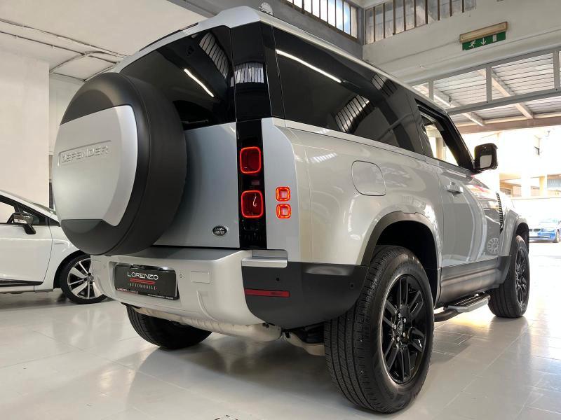 Land Rover Defender 90 3.0d i6 mhev X-Dynamic HSE awd 250cv auto