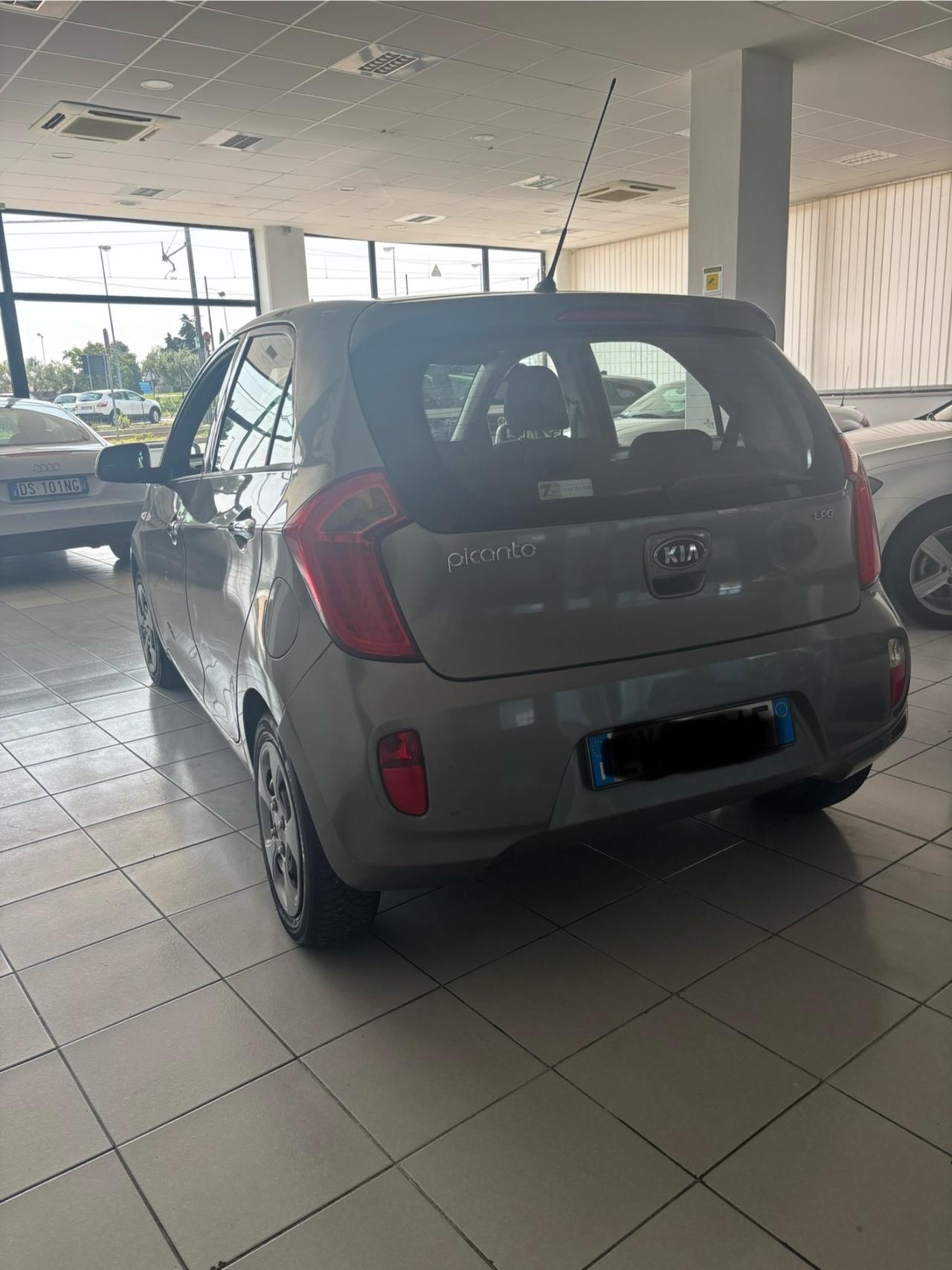 Kia Picanto 1.0 12V EcoGPL 5 porte Glam