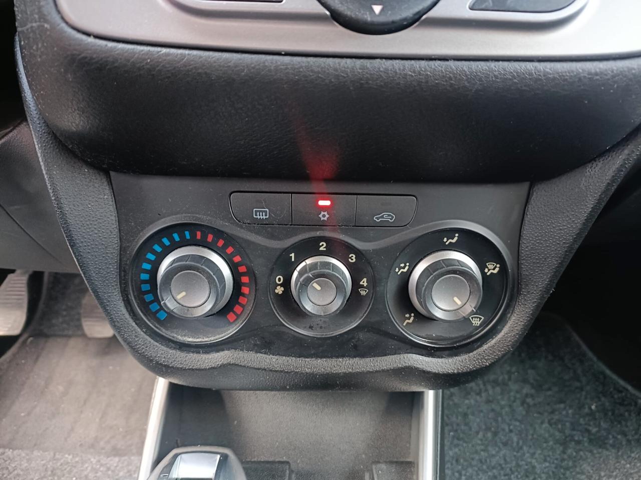 Alfa Romeo MiTo 1.3 JTDm-2 95 CV S&S Distinctive OK NEOPATENTATI