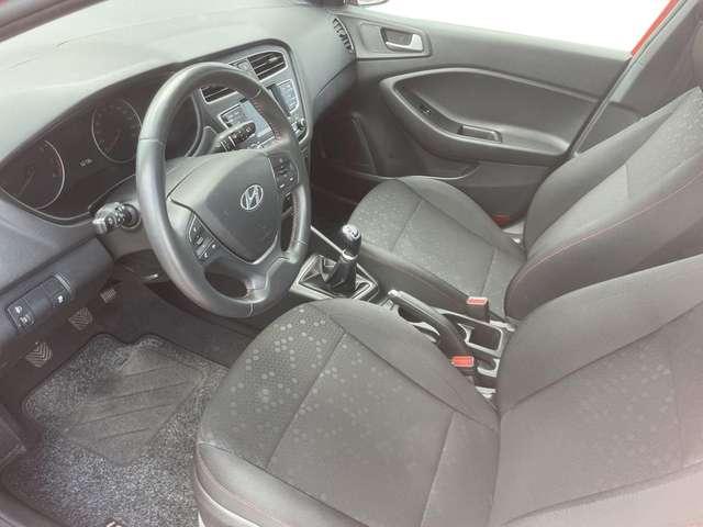 Hyundai i20 5p 1.2 mpi Connectline 75cv