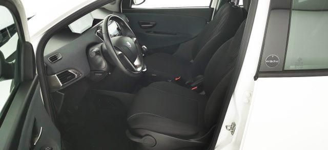 LANCIA Ypsilon 1.0 FireFly 5 porte S&S Hybrid Ecochic Gold