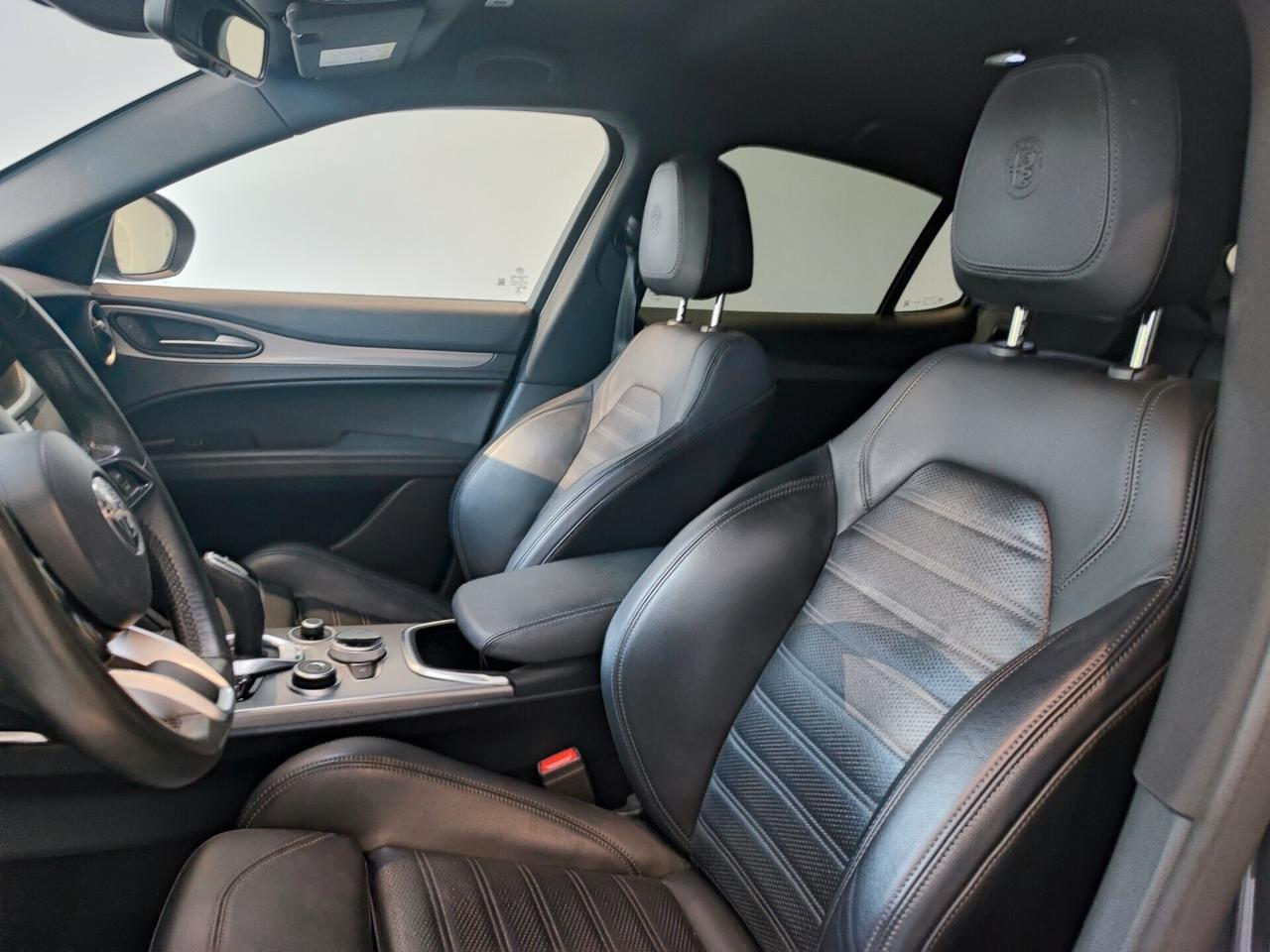 Alfa Romeo Stelvio 2.2 Turbodiesel AT8 Q4 Veloce