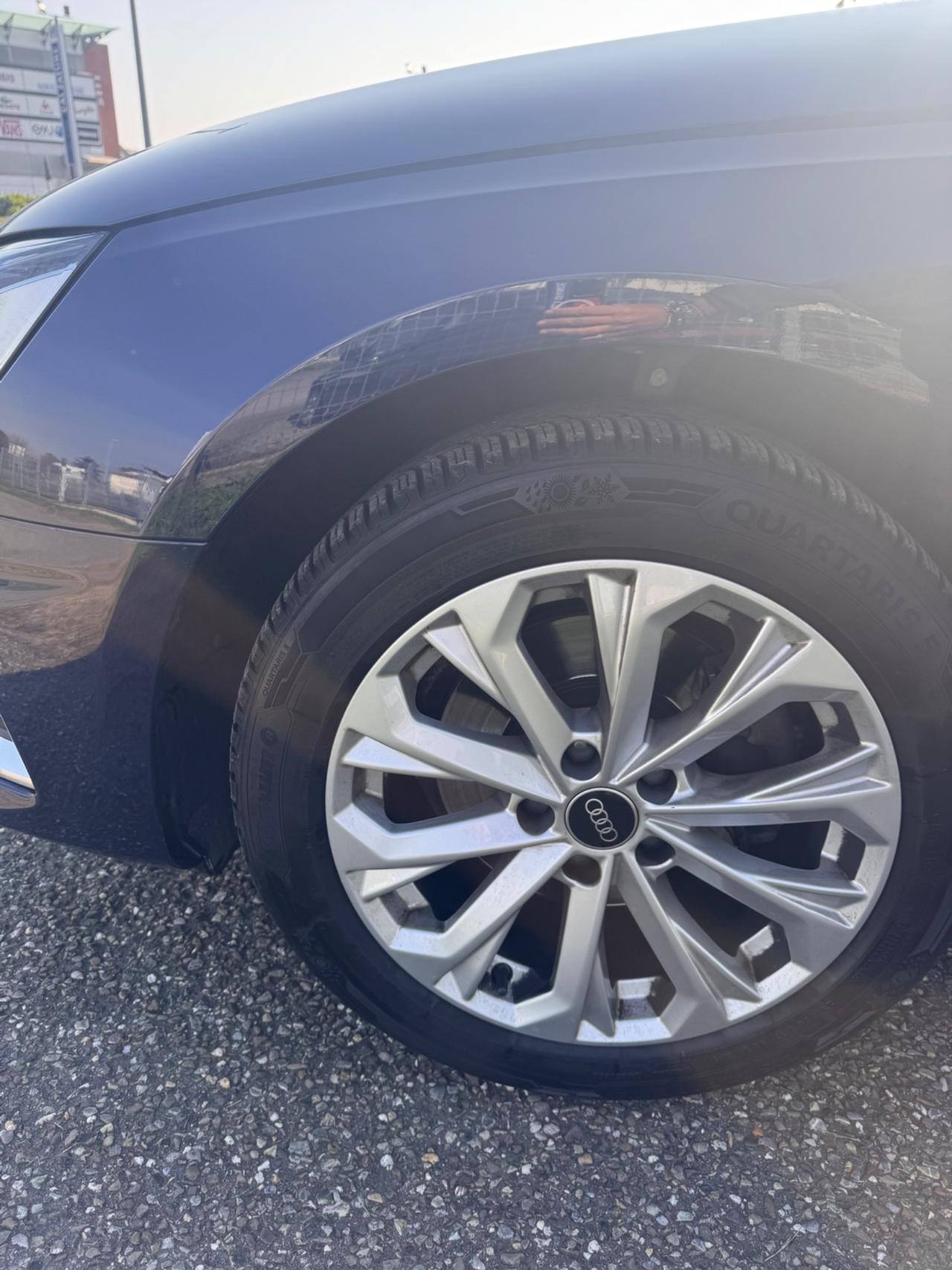 Audi A4 35 TDI/163 CV S tronic Business Advanced