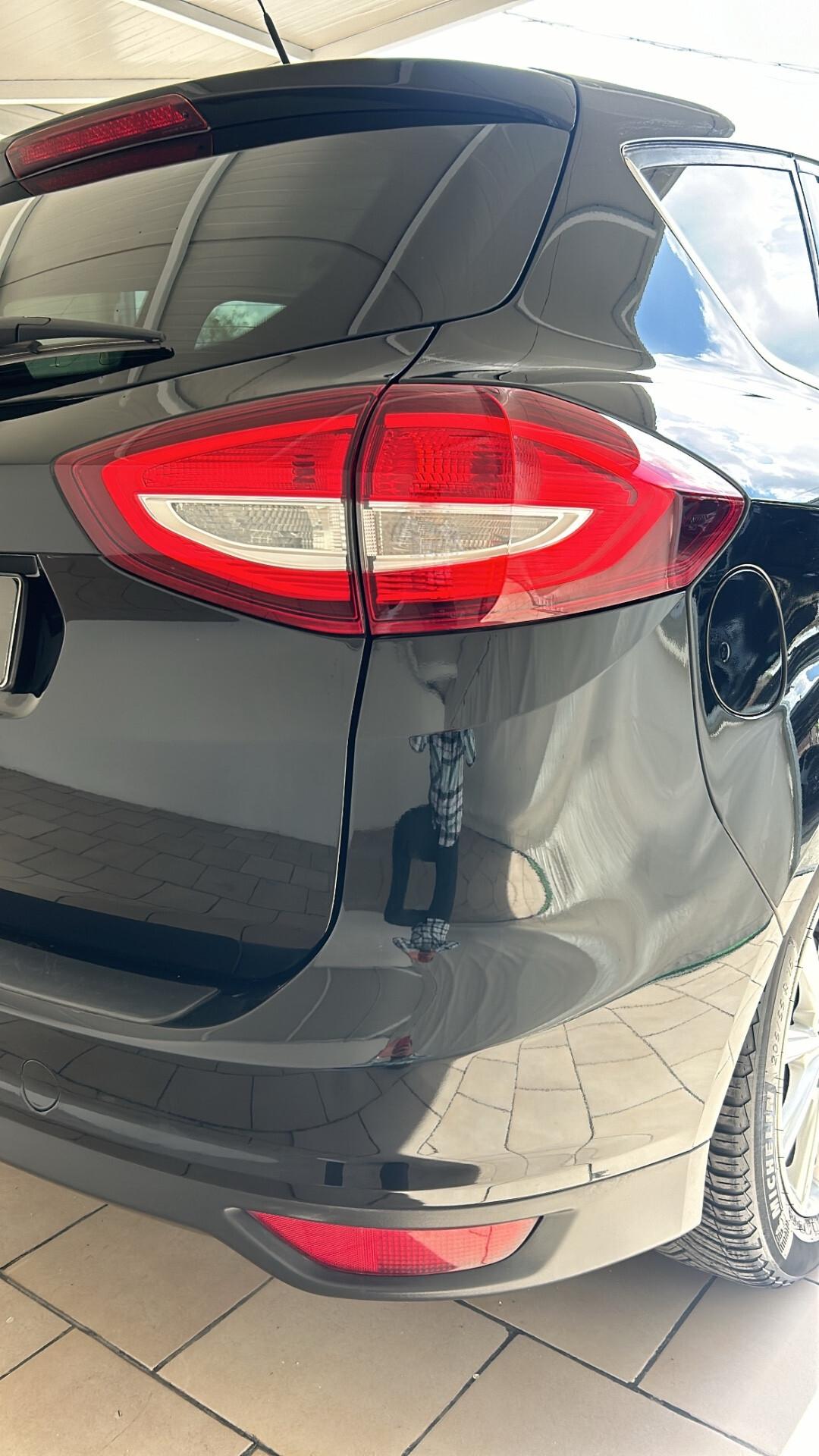 Ford C-Max 1.6 120CV GPL Titanium