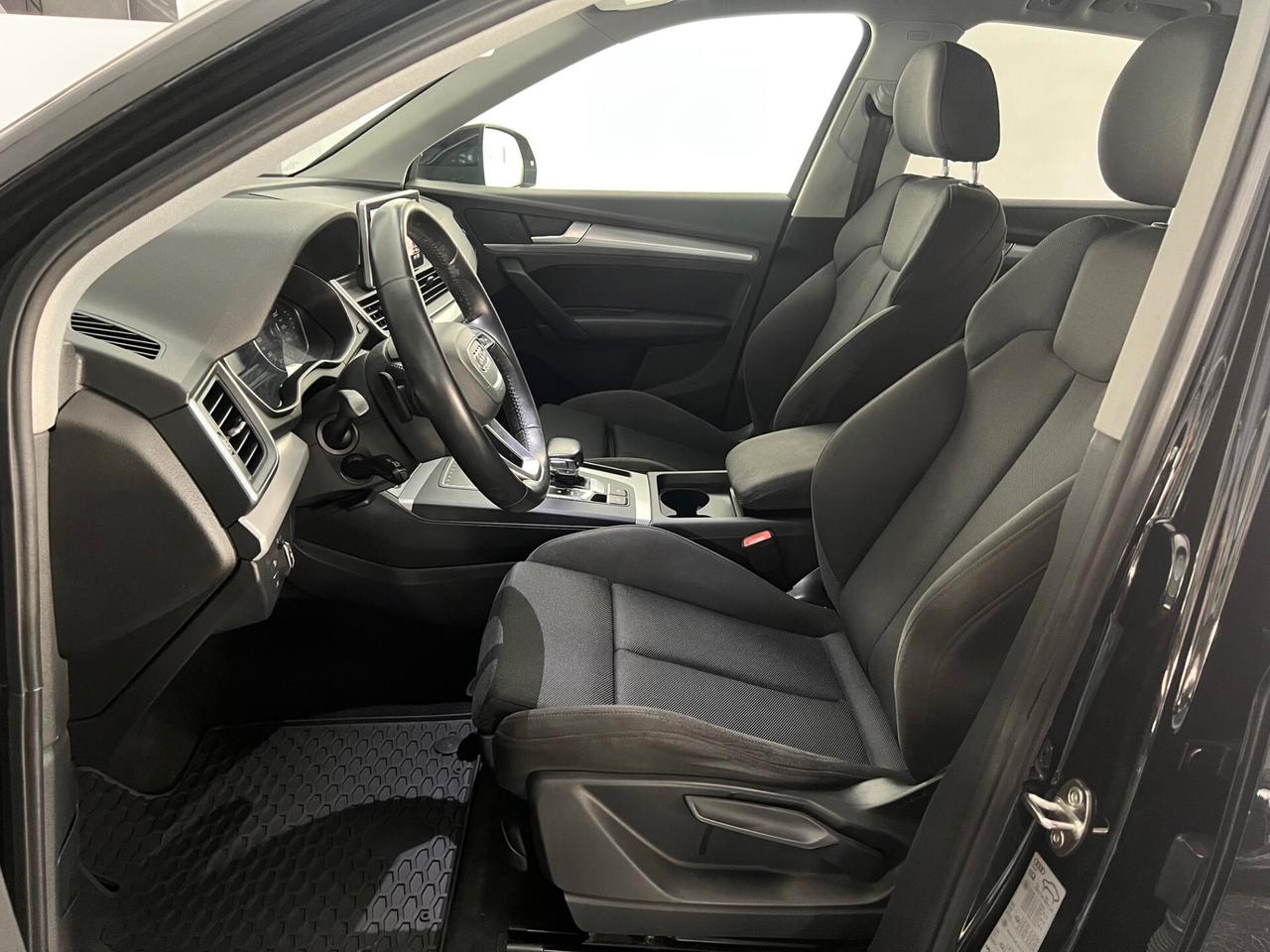 Audi Q5 40 2.0 tdi Business Sport quattro 190cv s-tronic