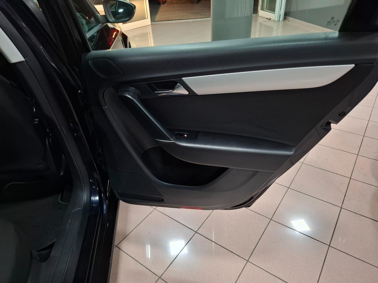Volkswagen Passat Var. 2.0 TDI Neopatentato