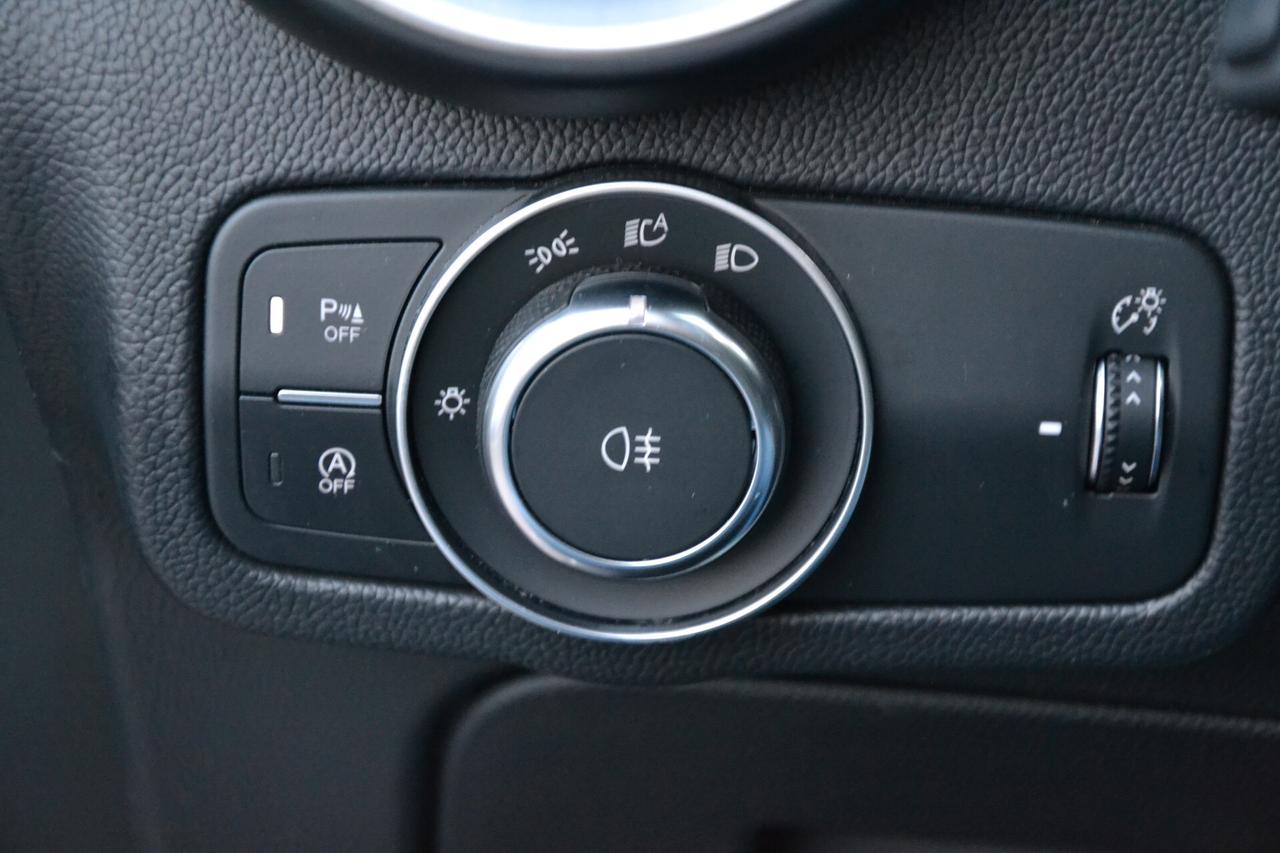 Alfa Romeo Stelvio 2.2 160CV AT8 SPRINT **FULL LED+NAVI+RCAM+PRIVACY*