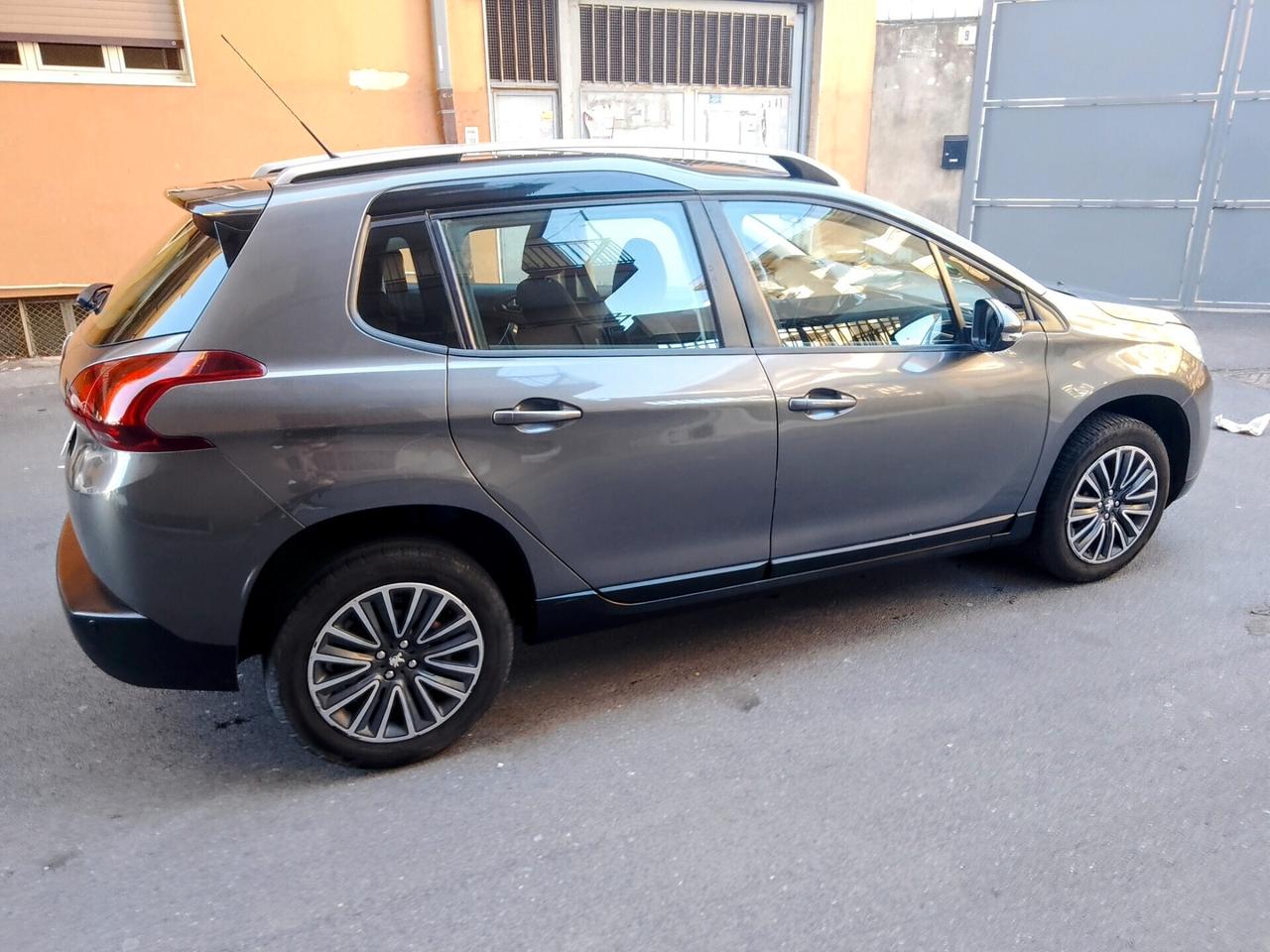 Peugeot 2008 BlueHDi 100 Allure