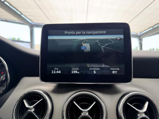 MERCEDES-BENZ CLA 220 d 177cv Automatic Sport (Tetto/App/Led/Pelle)
