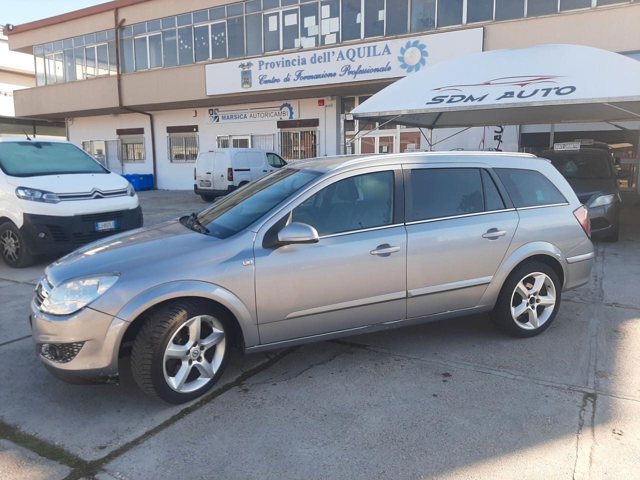 Opel Astra GTC 1.7 CDTI 125CV 3 porte Cosmo